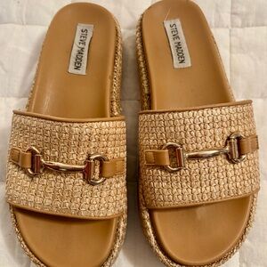 Steve Madden Tan Mules with Woven Texture